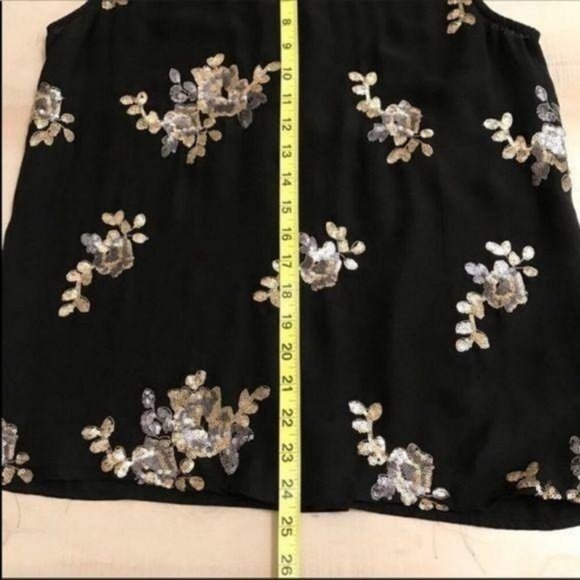 Skies Are Blue Black Small Floral Sequin Top - Picture 7 of 10